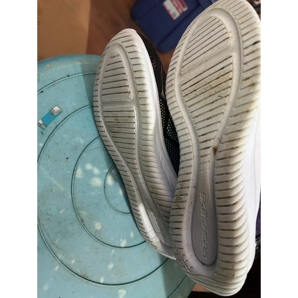 Skechers sparkle shine